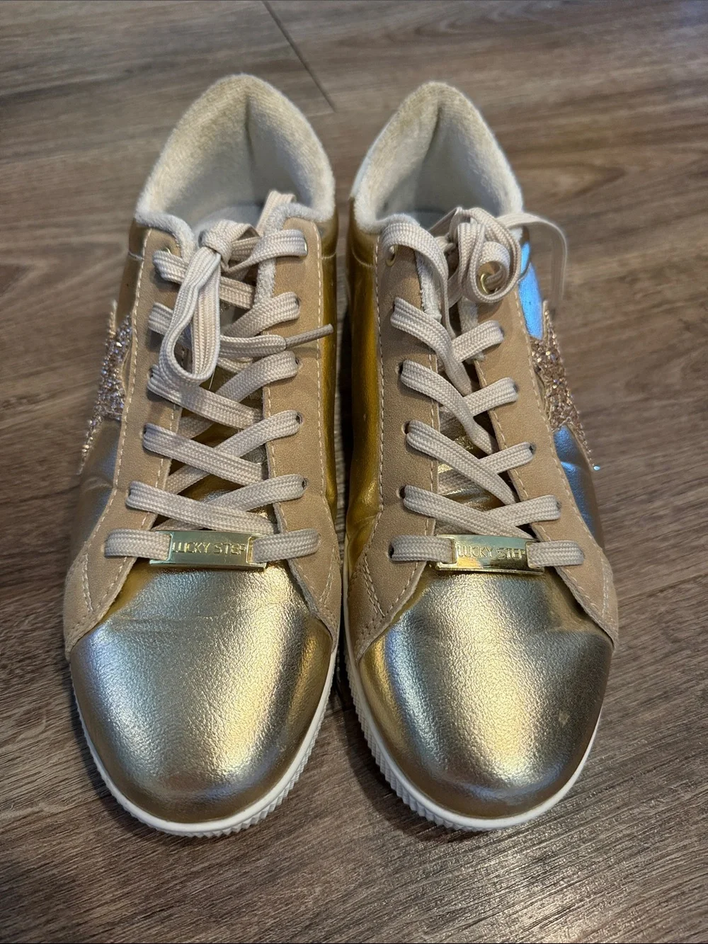 Lucky Step Star Gold Glitter Sneaker Size 10